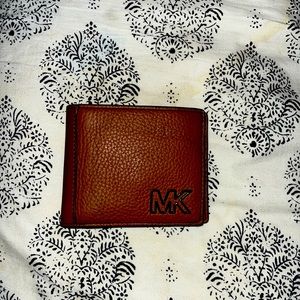 Michael Kors brown men’s wallet perfect condition, bifold leather wallet